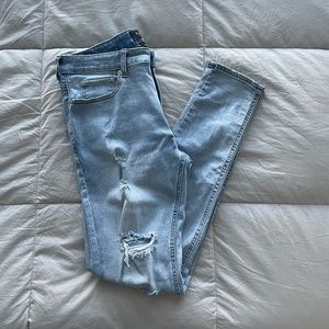 PACSUN RIPPED SKINNY JEANS